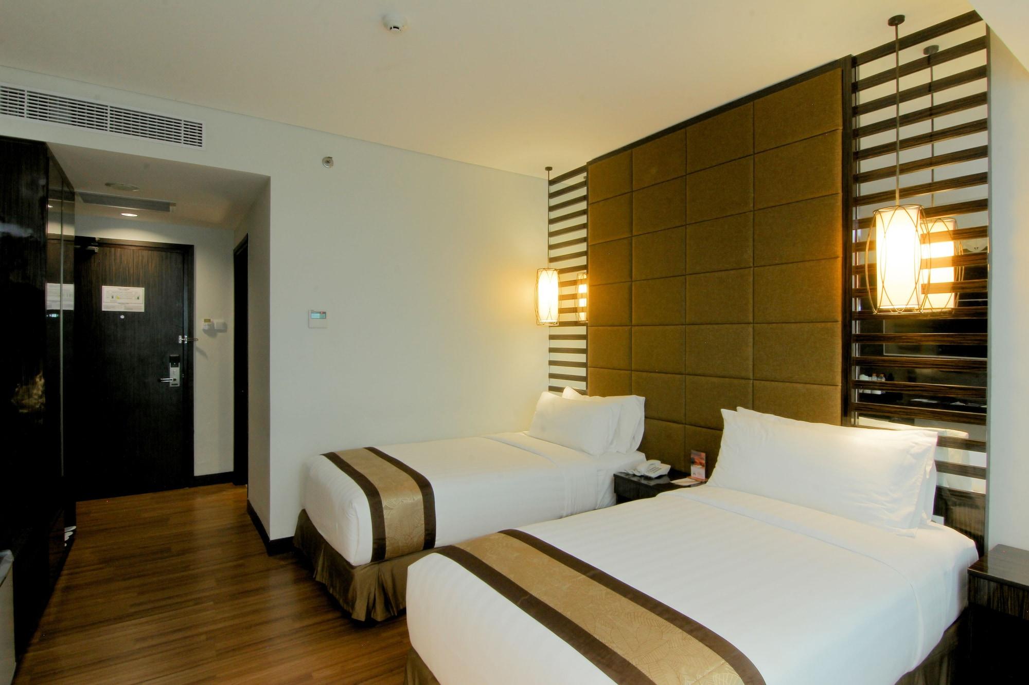 ดิ เอเทรียม โฮเต็ล แอนด์ รีสอร์ต ยอกยาการ์ต้า Hotel Melati ภายนอก รูปภาพ