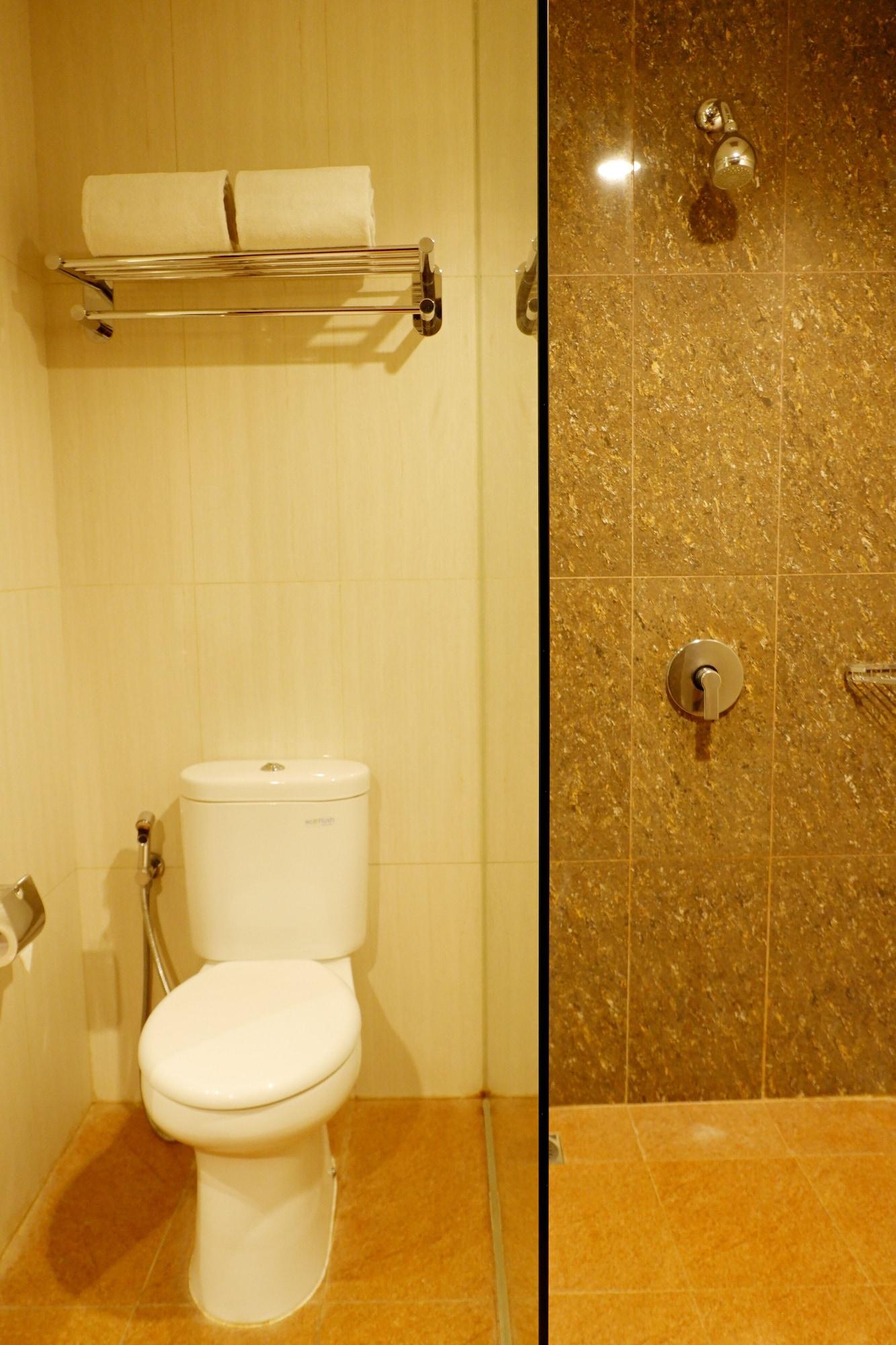 ดิ เอเทรียม โฮเต็ล แอนด์ รีสอร์ต ยอกยาการ์ต้า Hotel Melati ภายนอก รูปภาพ