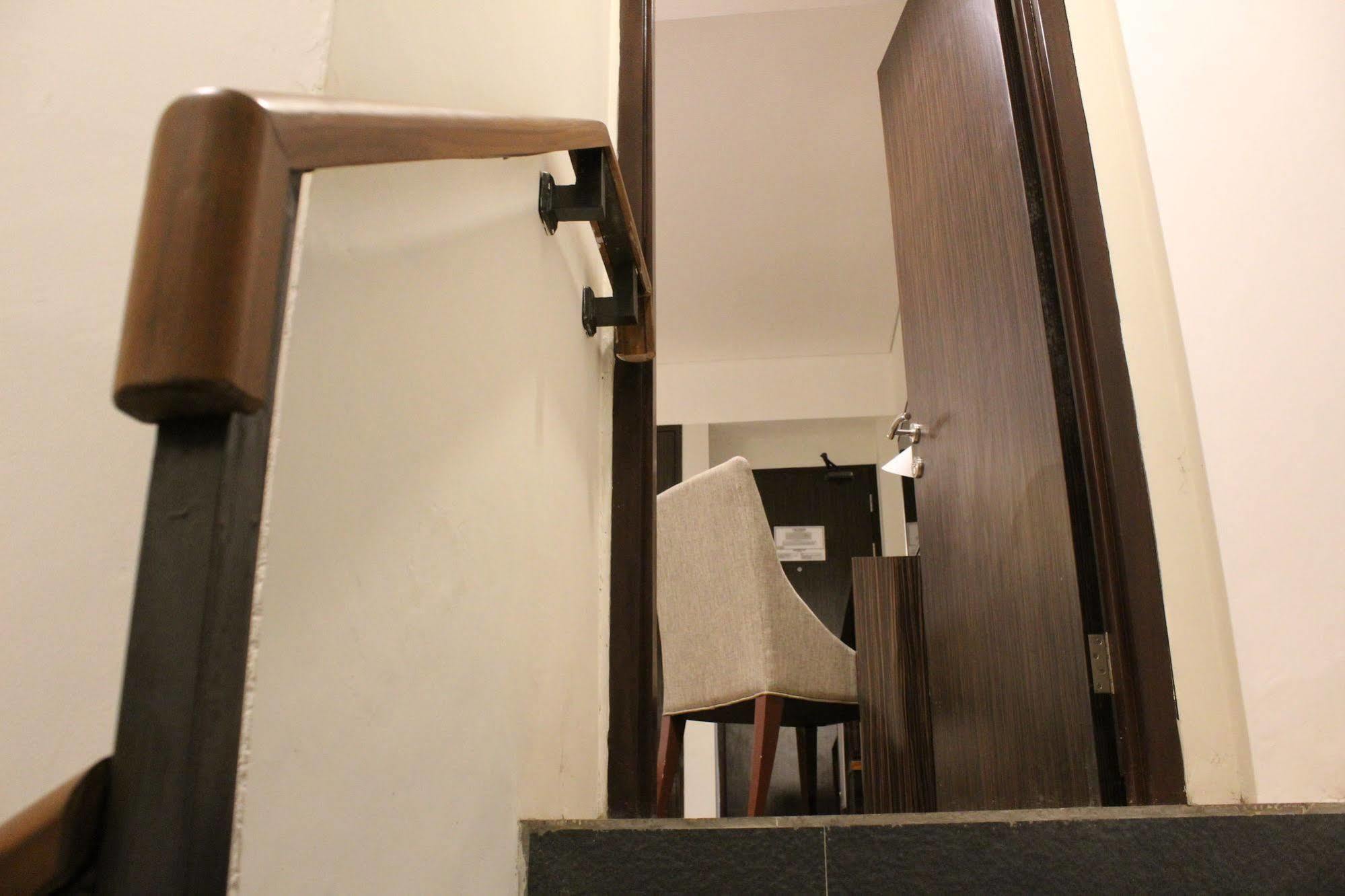 ดิ เอเทรียม โฮเต็ล แอนด์ รีสอร์ต ยอกยาการ์ต้า Hotel Melati ภายนอก รูปภาพ
