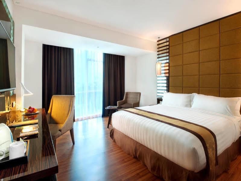 ดิ เอเทรียม โฮเต็ล แอนด์ รีสอร์ต ยอกยาการ์ต้า Hotel Melati ภายนอก รูปภาพ