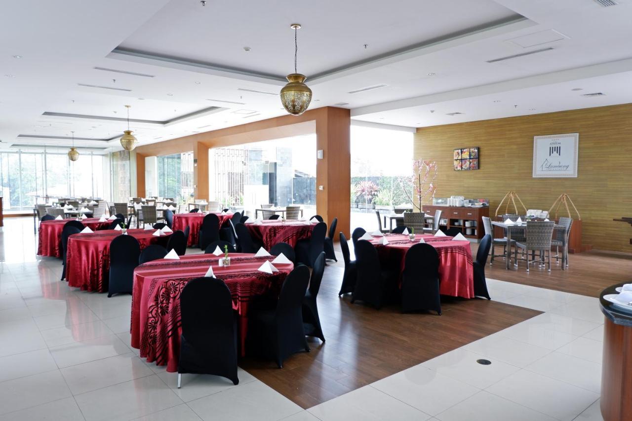 ดิ เอเทรียม โฮเต็ล แอนด์ รีสอร์ต ยอกยาการ์ต้า Hotel Melati ภายนอก รูปภาพ
